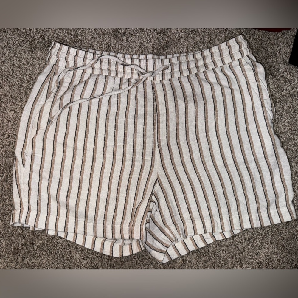 Old Navy High Rise Linen Blend Shorts Size Large